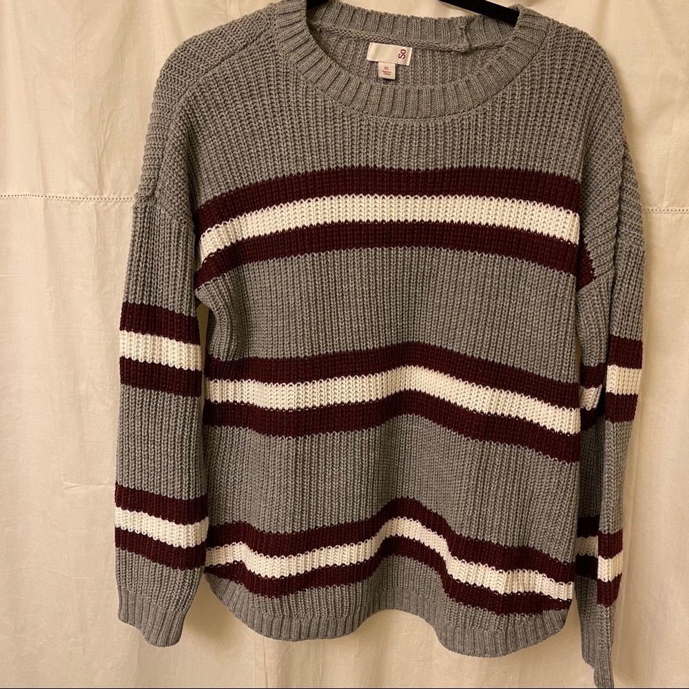 SO NWOT Sweater